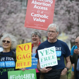 An abortion-rights rally in front of the White House on March 29, 2019, demand the end of the global gag rule. (Astrid Riecken / Getty Images)