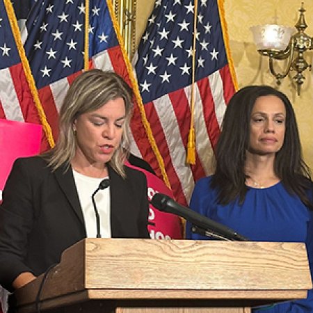 Amy Friedrich-Karnik, Hill Event